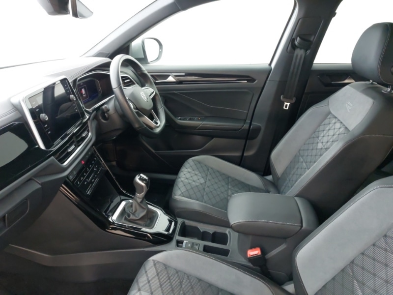 Used Volkswagen T-Roc 2022 for sale - 77338722: Photo 5