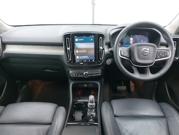 Used Volvo XC40 2024 for sale - 77761858: Photo