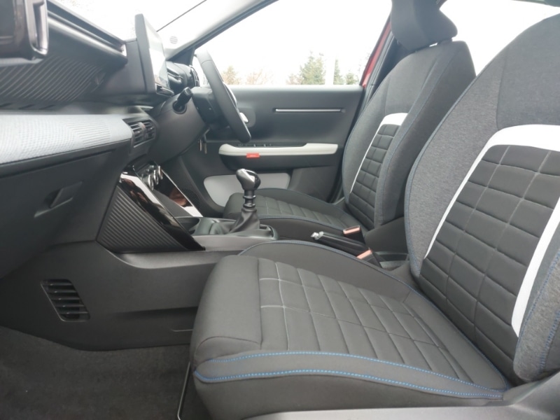 Used Citroen C3 2026 for sale - 77986935: Photo 5