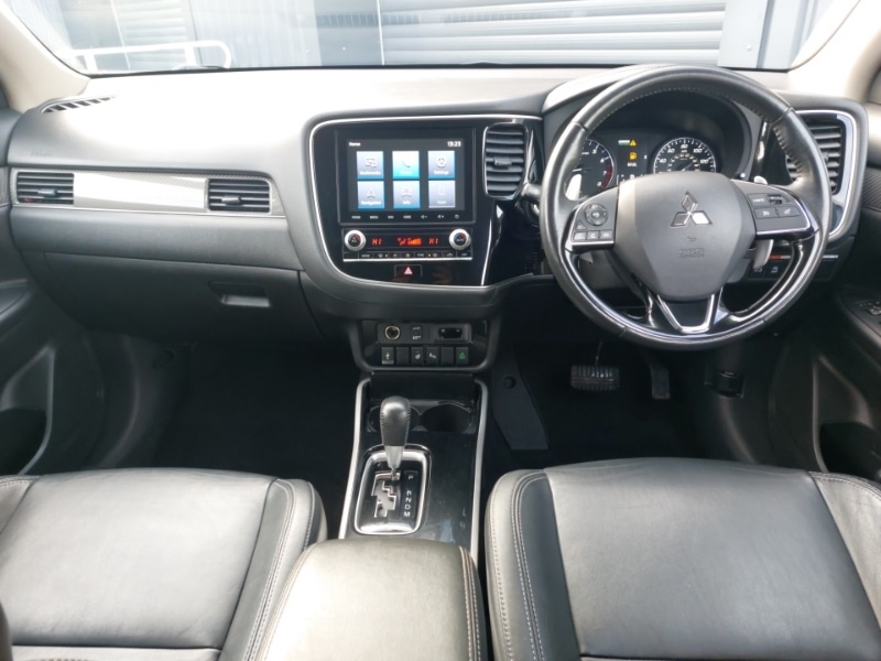 Used Mitsubishi Outlander 2021 for sale - 77166354: Photo 2