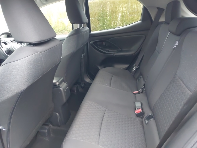 Used Toyota Yaris 2023 for sale - 77985594: Photo 6