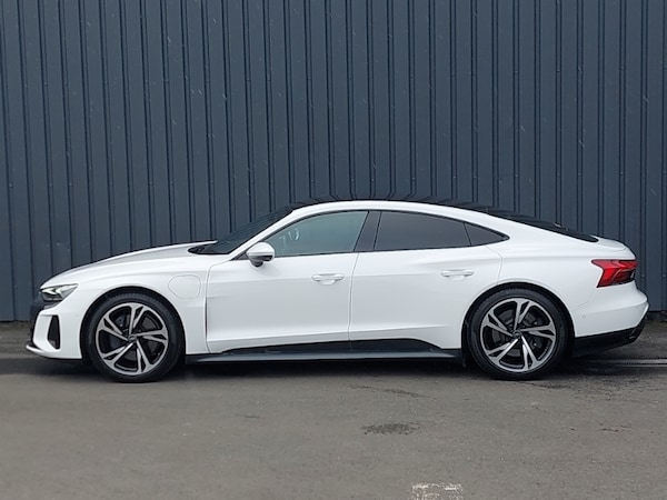 Used Audi e-tron GT 2022 for sale - 76265193: Photo 4