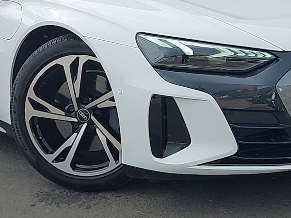 Used Audi e-tron GT 2022 for sale - 76265193: Photo 9
