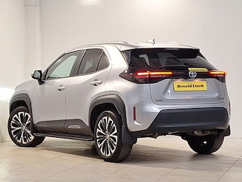 Used Toyota Yaris Cross 2022 for sale - 77638435: Photo