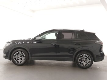 Used Volkswagen Tiguan 2024 for sale - 75899926: Photo