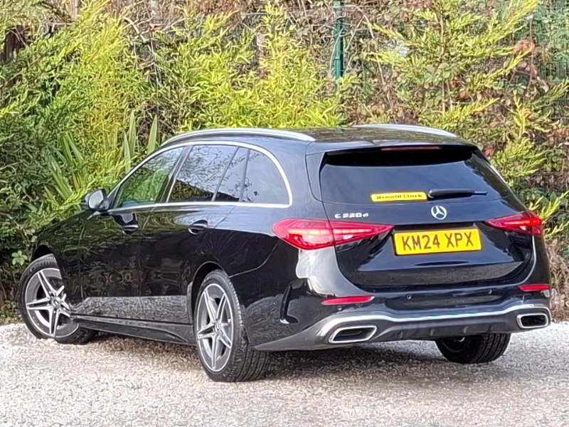 Used Mercedes-Benz C Class 2024 for sale - 76506454: Photo 3