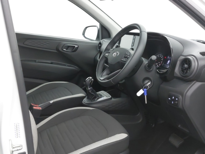 Used Hyundai i10 2021 for sale - 77752687: Photo 12