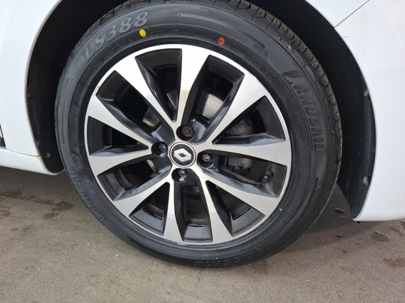 Used Renault Clio 2021 for sale - 76727007: Photo 9