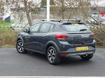 Used Dacia Sandero Stepway 2022 for sale - 77777548: Photo