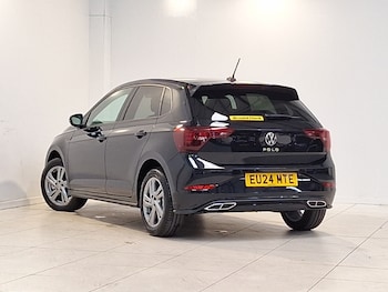 Used Volkswagen Polo 2024 for sale - 76629454: Photo
