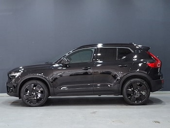 Used Volvo XC40 2025 for sale - 79278352: Photo