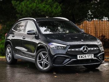 Mercedes-Benz - GLA
