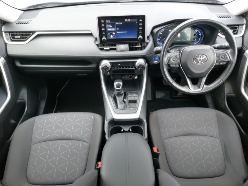 Used Toyota RAV4 2021 for sale - 77476171: Photo 2