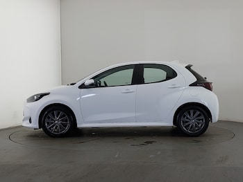 Used Toyota Yaris 2023 for sale - 78790481: Photo