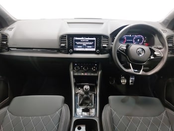 Used Skoda Karoq 2024 for sale - 76177824: Photo 2