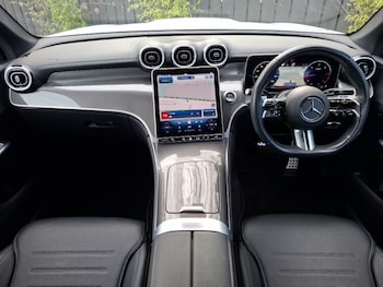 Used Mercedes-Benz GLC 2023 for sale - 78600135: Photo