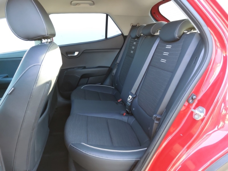 Used Kia Stonic 2021 for sale - 77876399: Photo 6