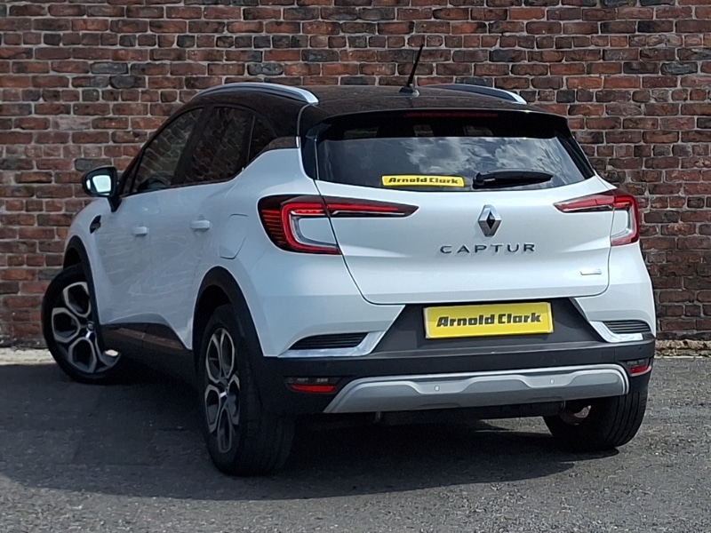 Used Renault Captur 2022 for sale - 76050832: Photo 3