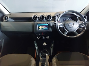 Used Dacia Duster 2021 for sale - 78624754: Photo