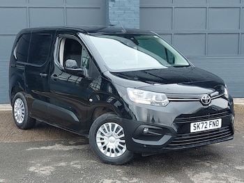 Toyota ProAce feature image