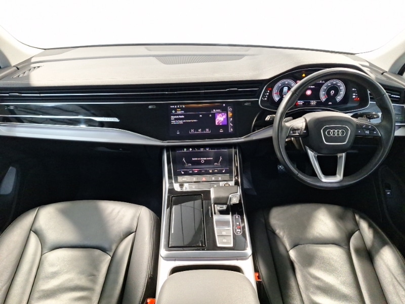 Used Audi Q7 2023 for sale - 77817482: Photo 2