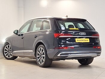 Used Audi Q7 2023 for sale - 77817482: Photo