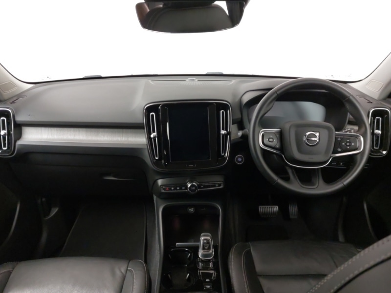 Used Volvo XC40 2022 for sale - 76102867: Photo 2