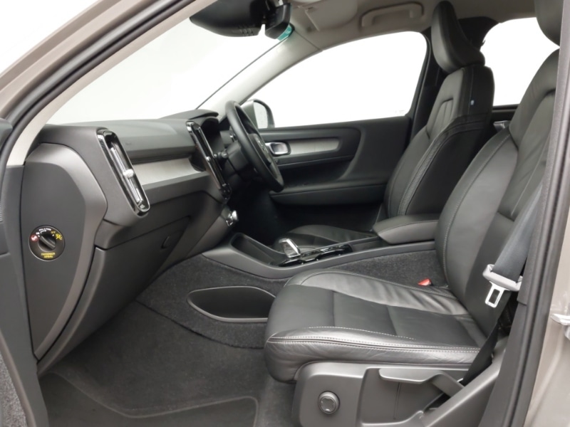 Used Volvo XC40 2022 for sale - 76102867: Photo 5