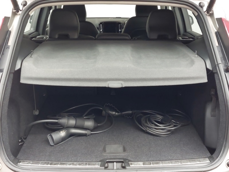 Used Volvo XC40 2022 for sale - 76102867: Photo 8