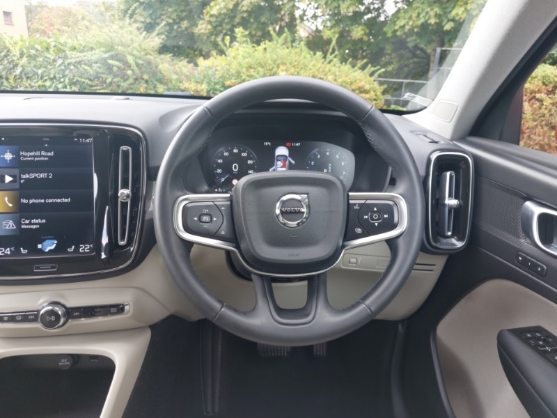 Used Volvo XC40 2022 for sale - 76540617: Photo 10