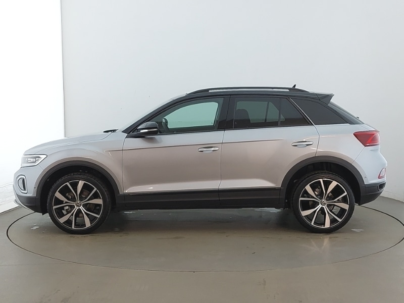 Used Volkswagen T-Roc 2025 for sale - 77281697: Photo 4