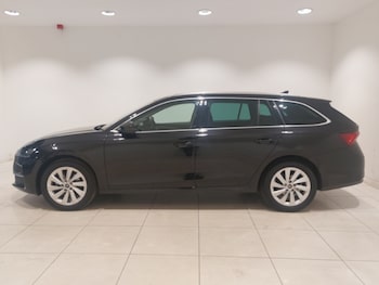 Used Skoda Octavia 2025 for sale - 78674755: Photo