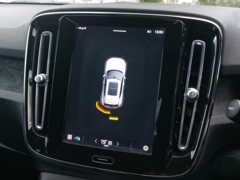 Used Volvo XC40 2022 for sale - 77055337: Photo 11