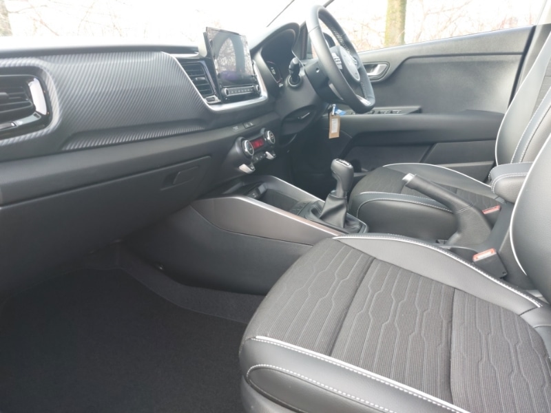 Used Kia Stonic 2025 for sale - 77361157: Photo 5