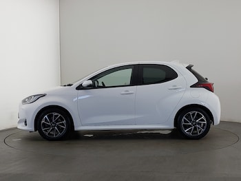 Used Toyota Yaris 2023 for sale - 79152977: Photo