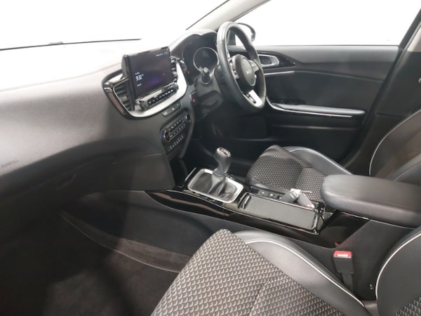 Used Kia XCeed 2022 for sale - 76301525: Photo 5