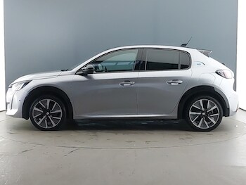 Used Peugeot 208 2022 for sale - 76752316: Photo