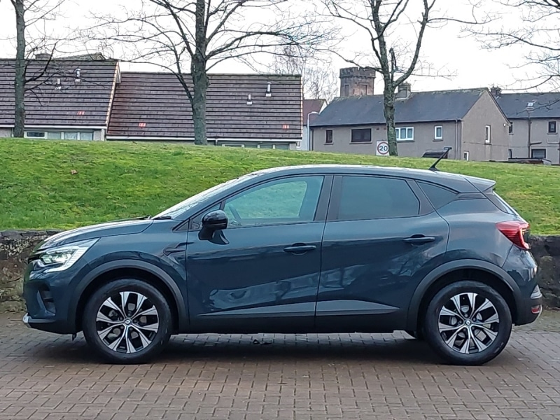 Used Renault Captur 2022 for sale - 77677776: Photo 4