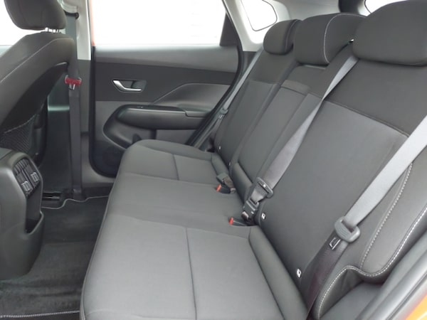 Used Hyundai KONA 2025 for sale - 76160127: Photo 6