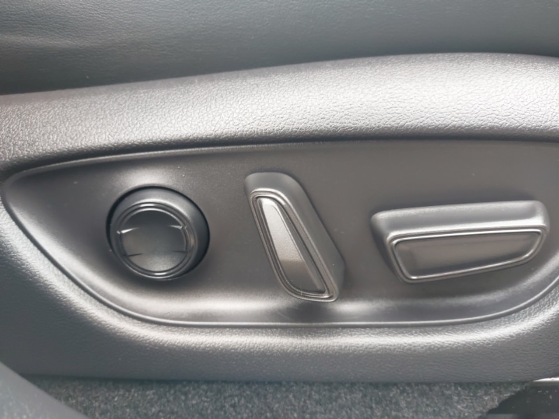 Used Lexus LBX 2024 for sale - 77985250: Photo 12