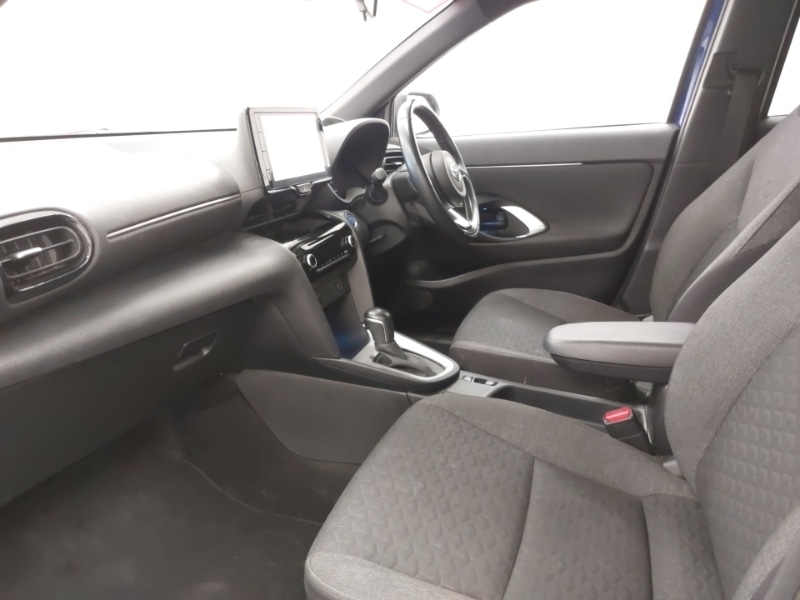 Used Toyota Yaris Cross 2022 for sale - 76506395: Photo 5
