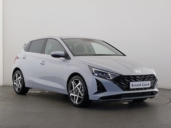 Used Hyundai i20 2024 for sale - 78746900: Photo