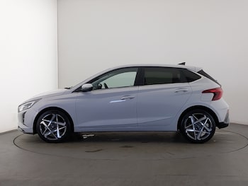 Used Hyundai i20 2024 for sale - 78746900: Photo