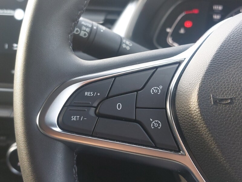 Used Renault Captur 2023 for sale - 77985562: Photo 12