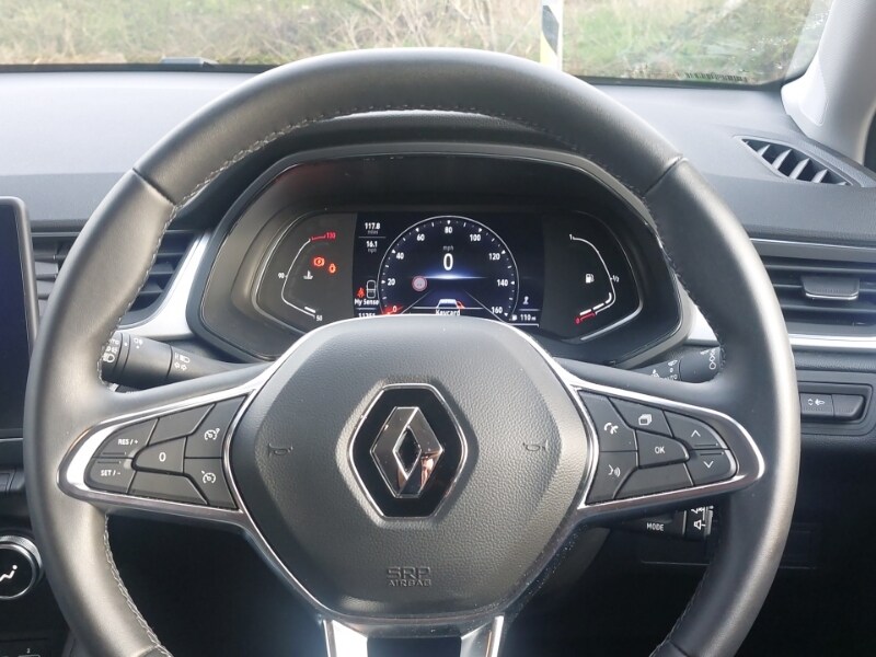 Used Renault Captur 2023 for sale - 77985562: Photo 7