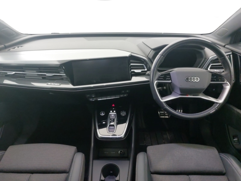 Used Audi Q4 e-tron 2023 for sale - 78133359: Photo 2