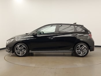 Used Hyundai i20 2025 for sale - 77015055: Photo