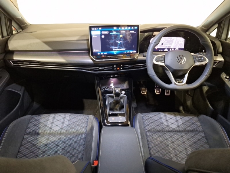 Used Volkswagen Golf 2024 for sale - 76749517: Photo 2