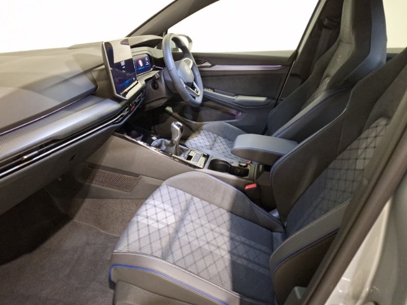 Used Volkswagen Golf 2024 for sale - 76749517: Photo 5