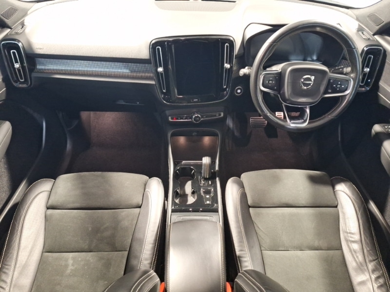 Used Volvo XC40 2020 for sale - 77876484: Photo 2